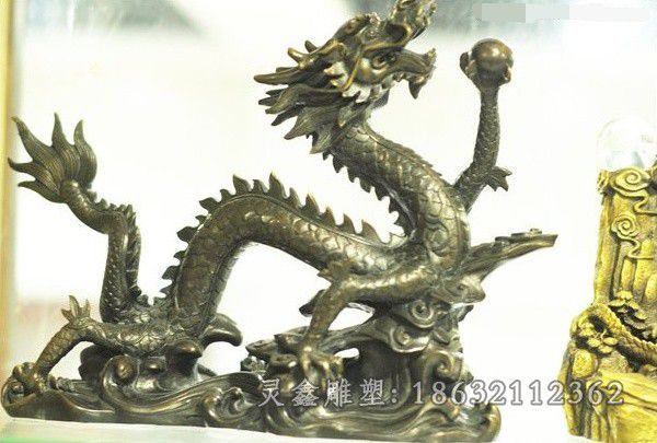 神龙戏球城市景观铜雕