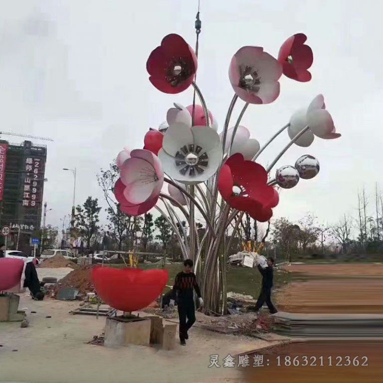 不锈钢花朵街边景观雕塑