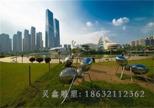 镜面蚂蚁广场不锈钢雕塑