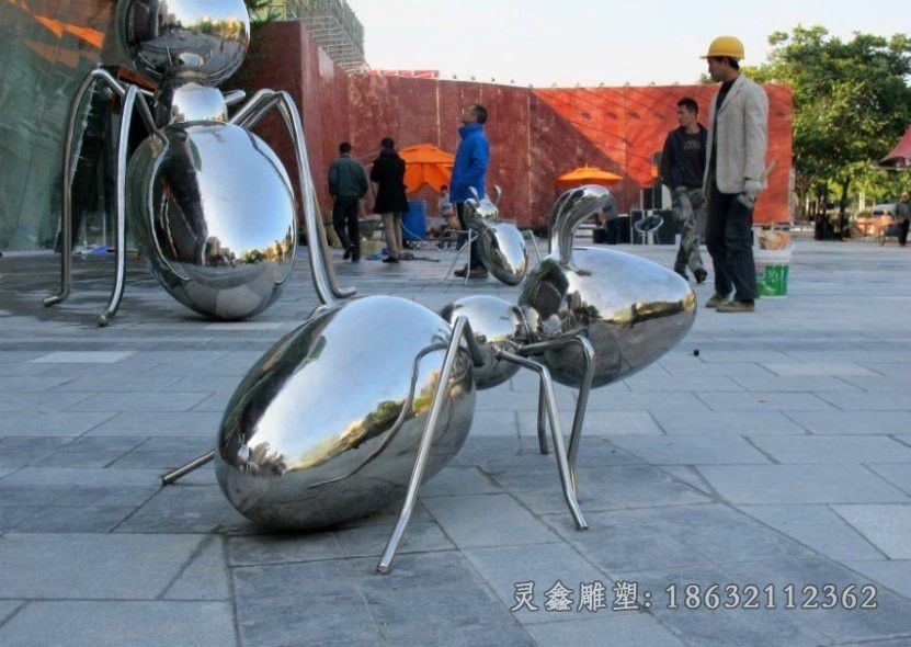 镜面蚂蚁户外不锈钢雕塑
