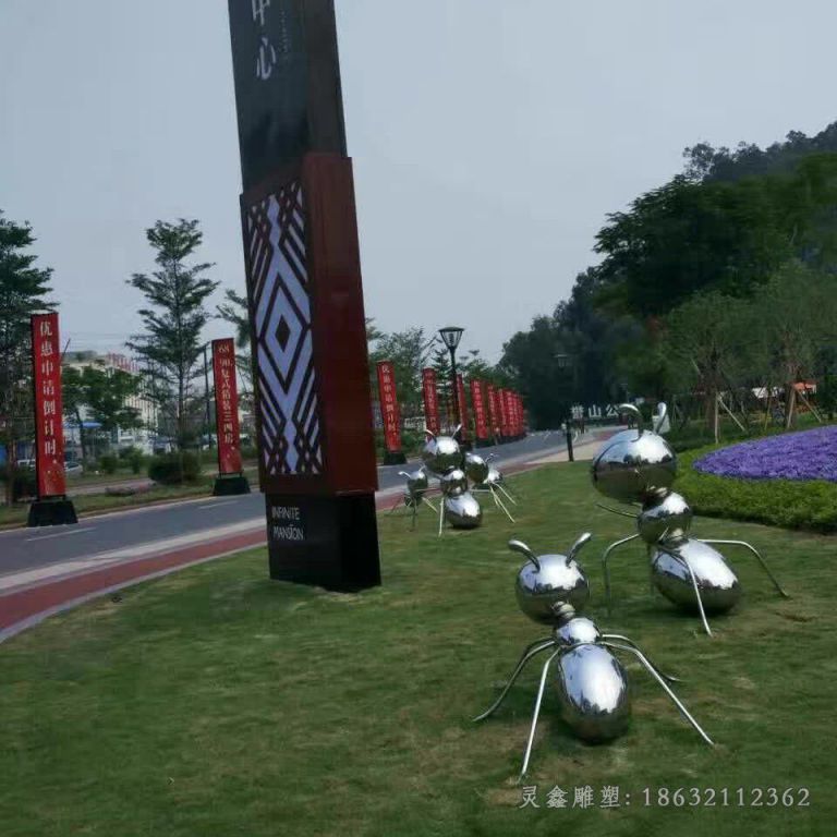镜面蚂蚁商场不锈钢雕塑