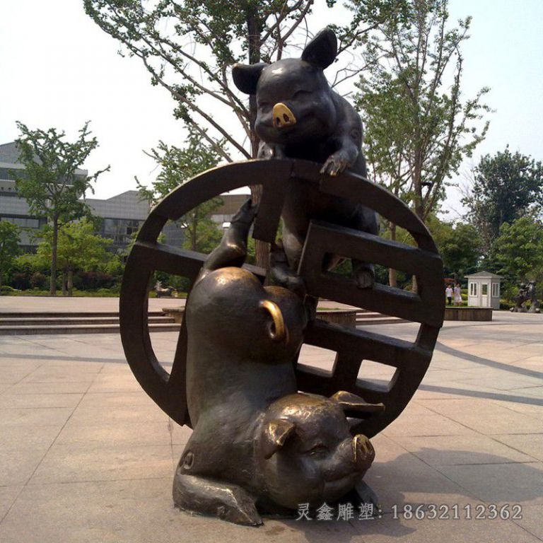 生肖猪城市景观铜雕