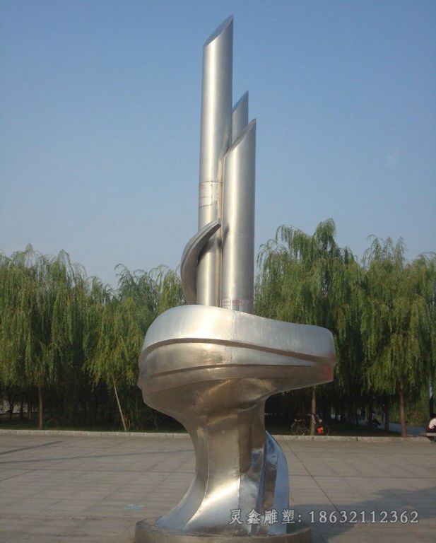 不锈钢镜面标志城市雕塑