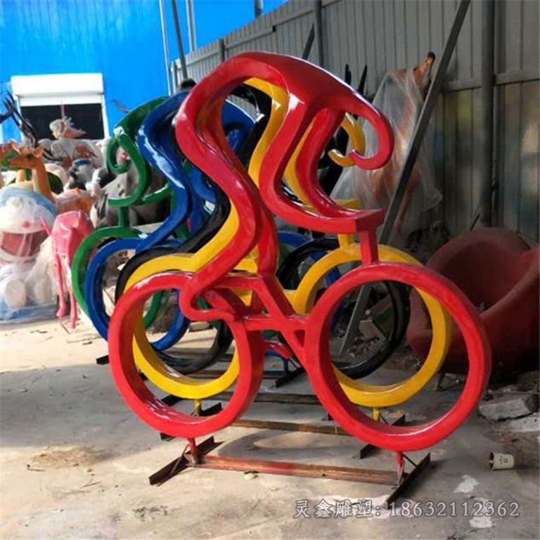 彩绘自行车户外不锈钢雕塑