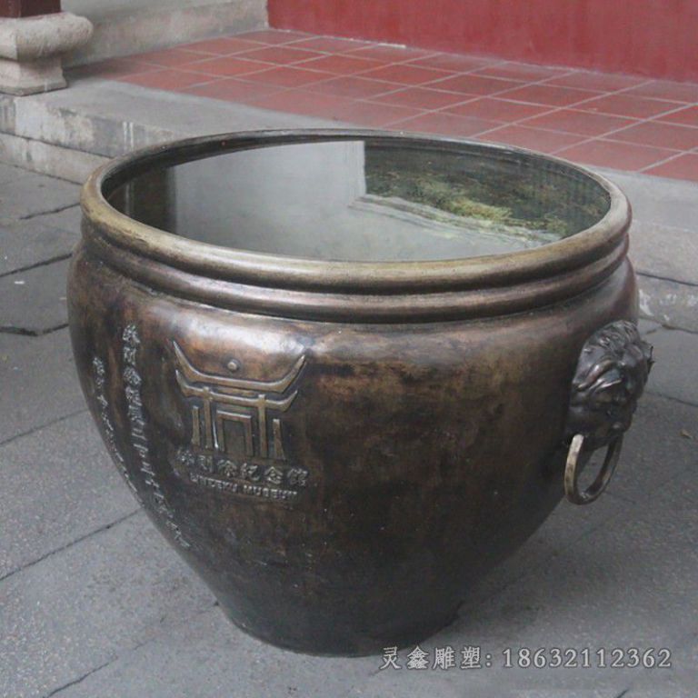 圆形水缸商场景观铜雕