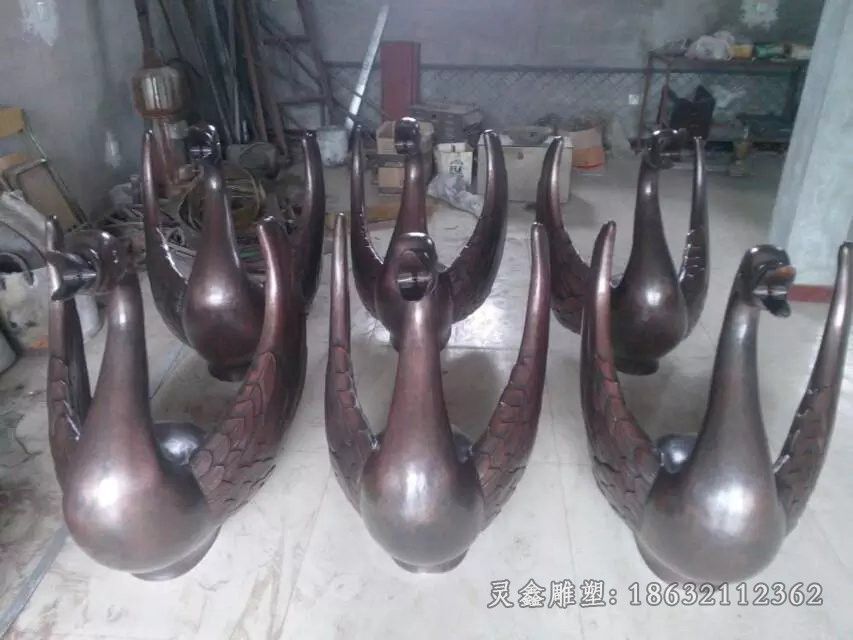 天鹅户外动物景观铜雕