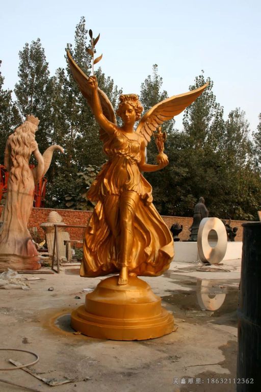 和平女神广场景观铜雕
