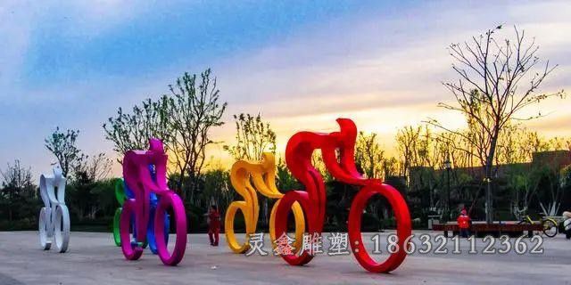 自行车不锈钢城市雕塑
