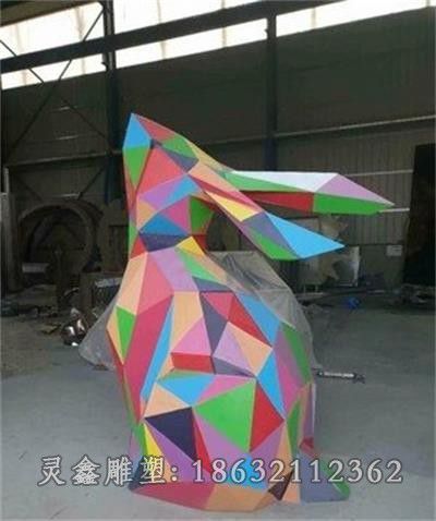 不锈钢几何兔子校园雕塑