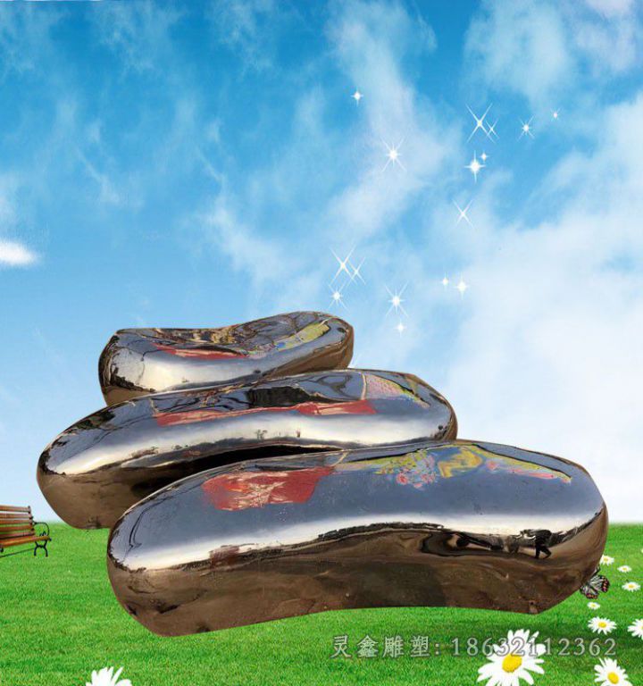 不锈钢镜面凳子广场雕塑