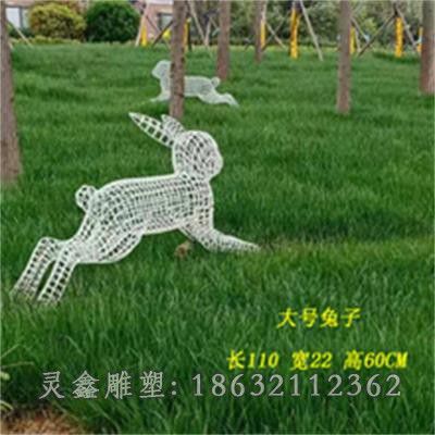 不锈钢奔跑兔子城市雕塑