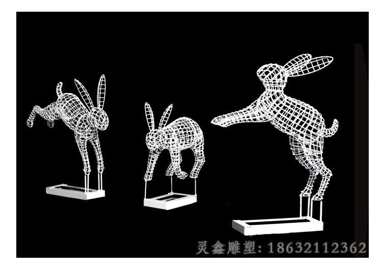 不锈钢跳跃兔子园林雕塑