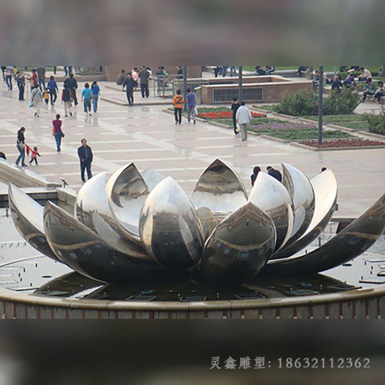 不锈钢镜面莲花商场雕塑