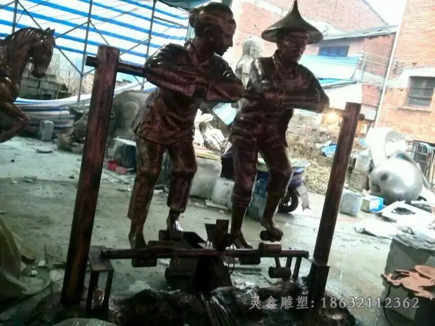 老人锻炼人物景观铜雕