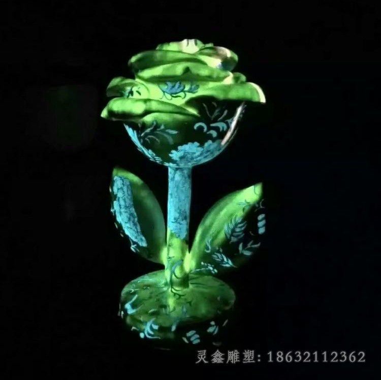 不锈钢玫瑰花景观雕塑