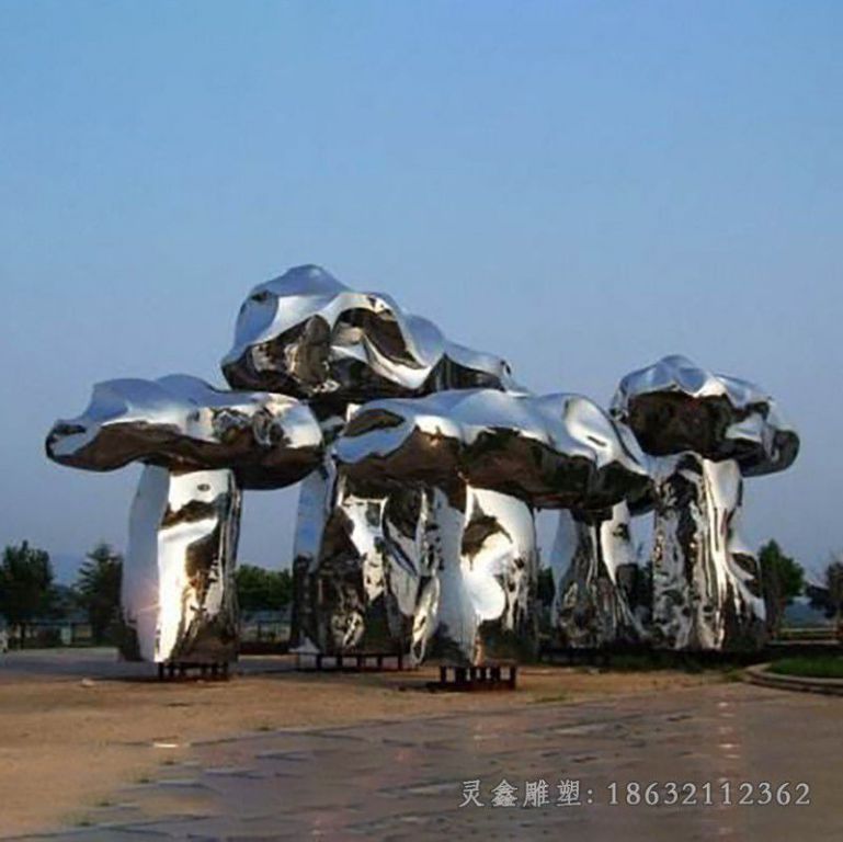 镜面蘑菇不锈钢景观雕塑