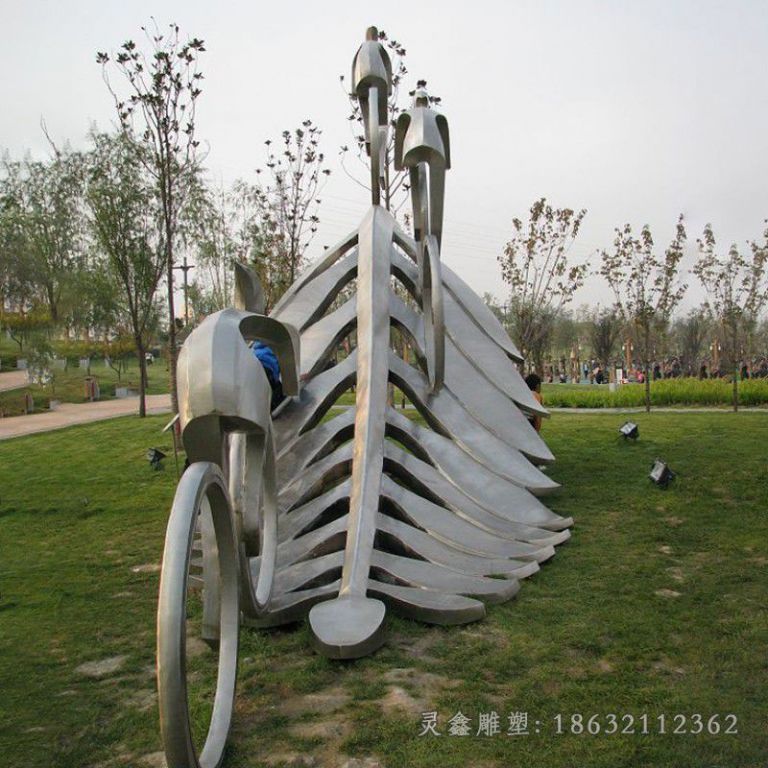 不锈钢几何自行车雕塑
