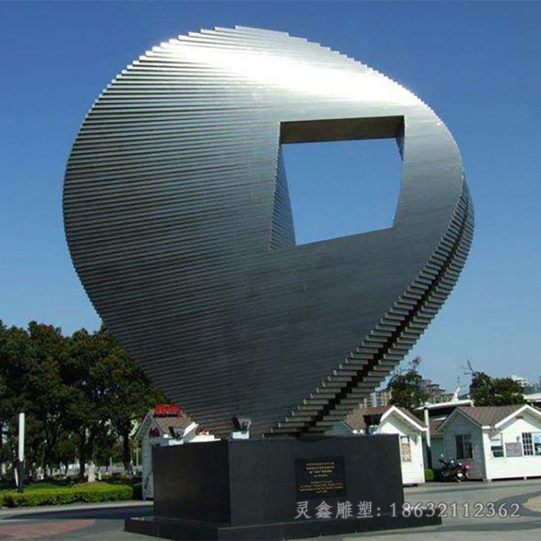 不锈钢镜面企业标志雕塑
