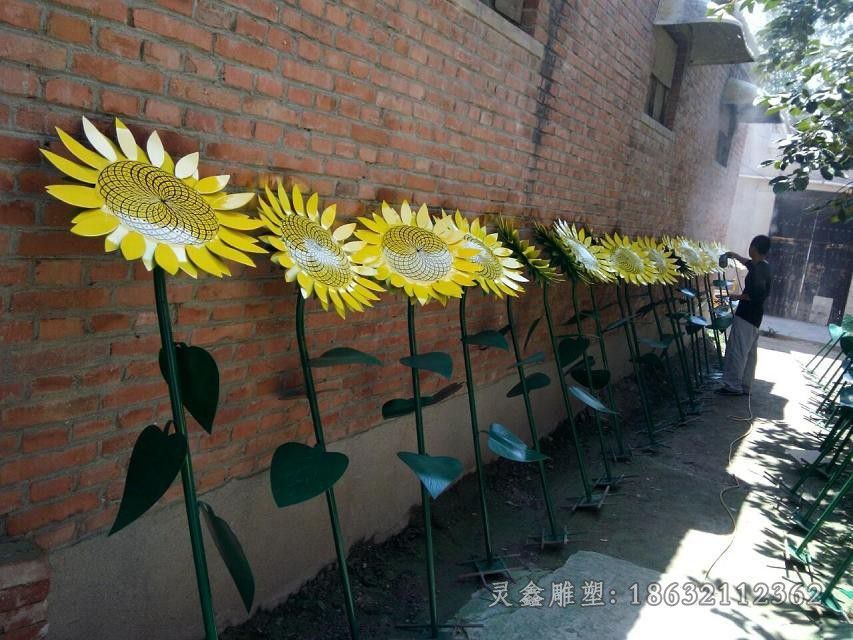 不锈钢向日葵广场雕塑