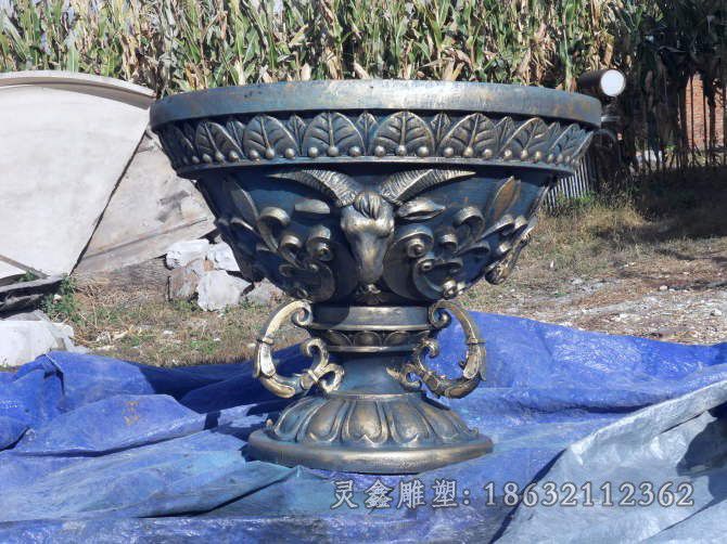 抽象花盆校园景观铜雕