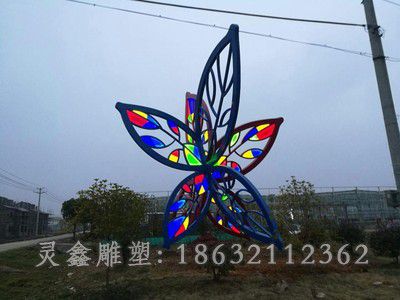 不锈钢彩绘树叶抽象雕塑