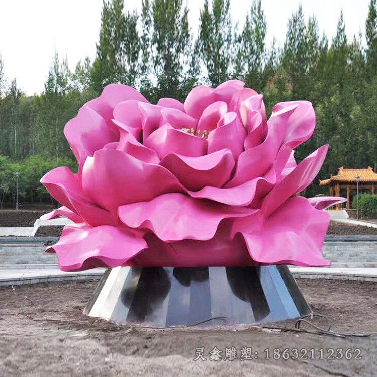 不锈钢彩绘花朵抽象雕塑