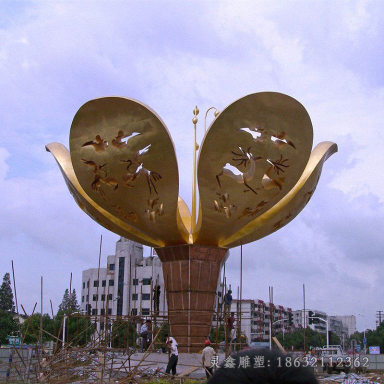 不锈钢鲜花商场景观雕塑