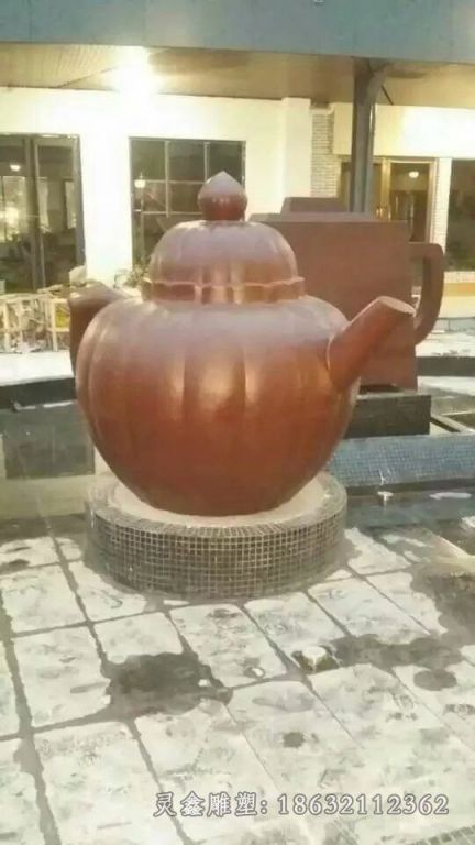 广场水壶抽象景观铜雕