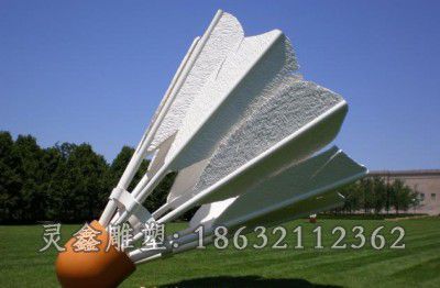 不锈钢白色羽毛球雕塑