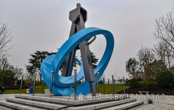 不锈钢圆规彩绘景观雕塑