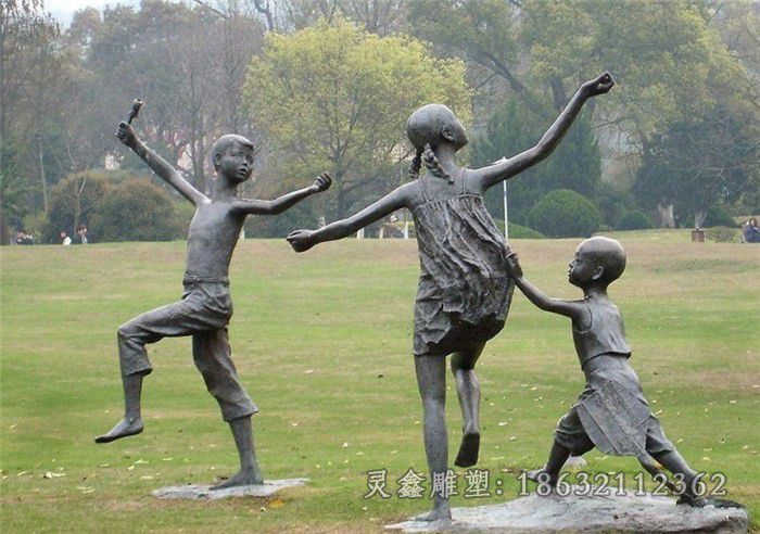 玩耍儿童人物景观铜雕