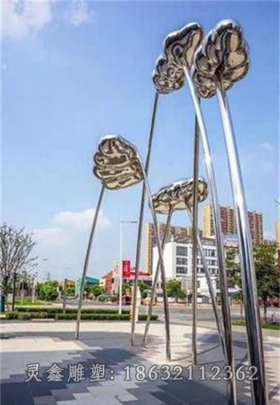 不锈钢镜面荷叶标志雕塑