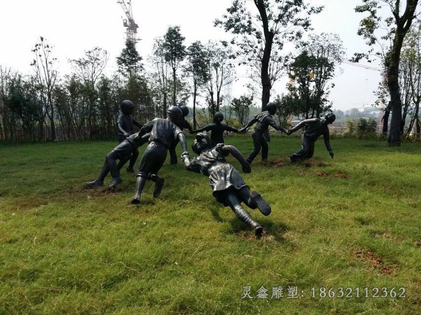 小孩游戏户外景观铜雕