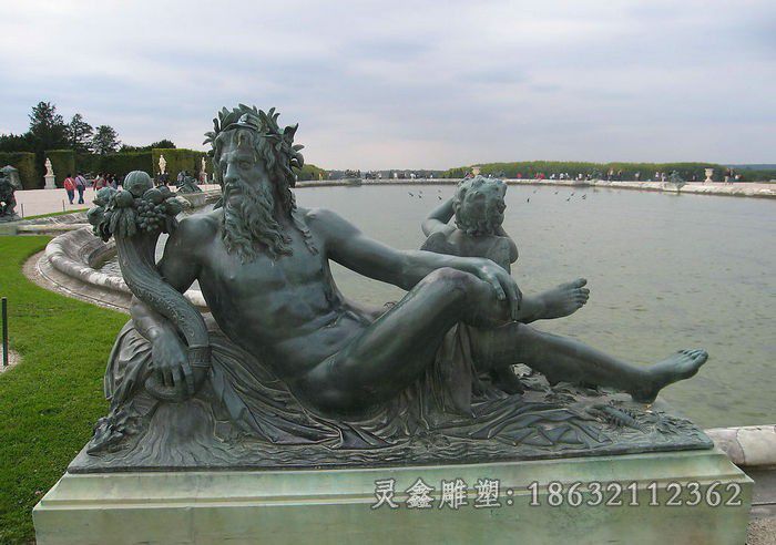 西方男士人物景观铜雕