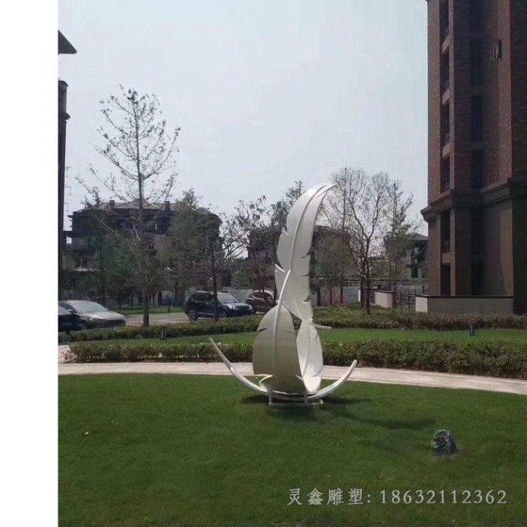不锈钢羽毛抽象雕塑