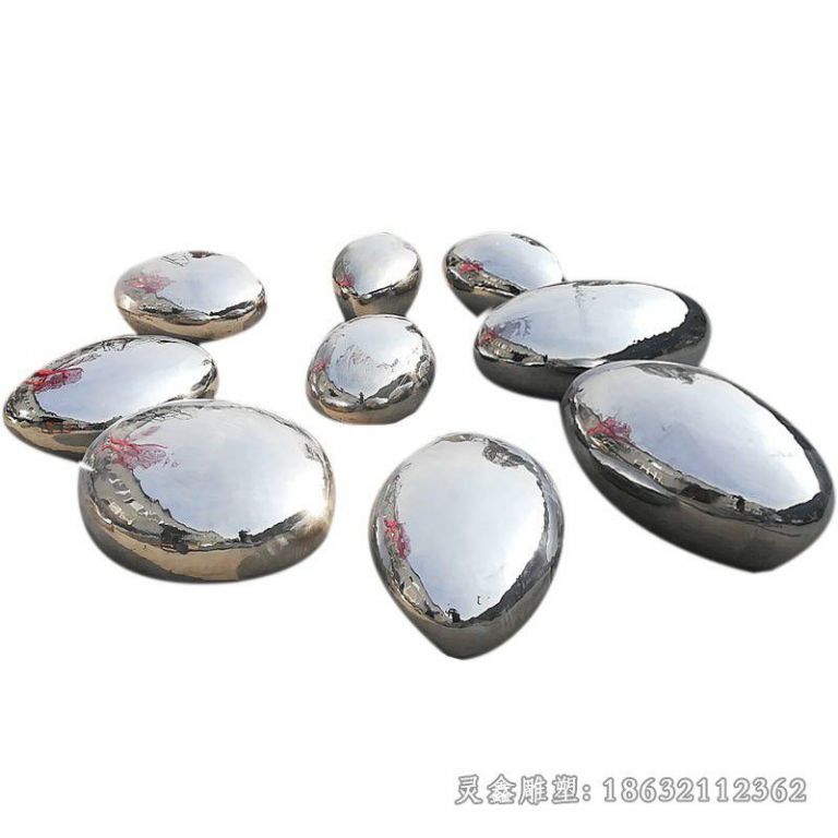不锈钢鹅卵石镜面景观雕塑