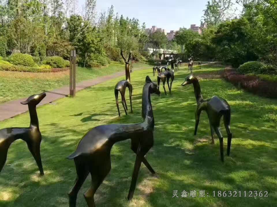 抽象小鹿校园动物铜雕