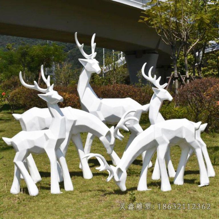 不锈钢白色鹿公园雕塑