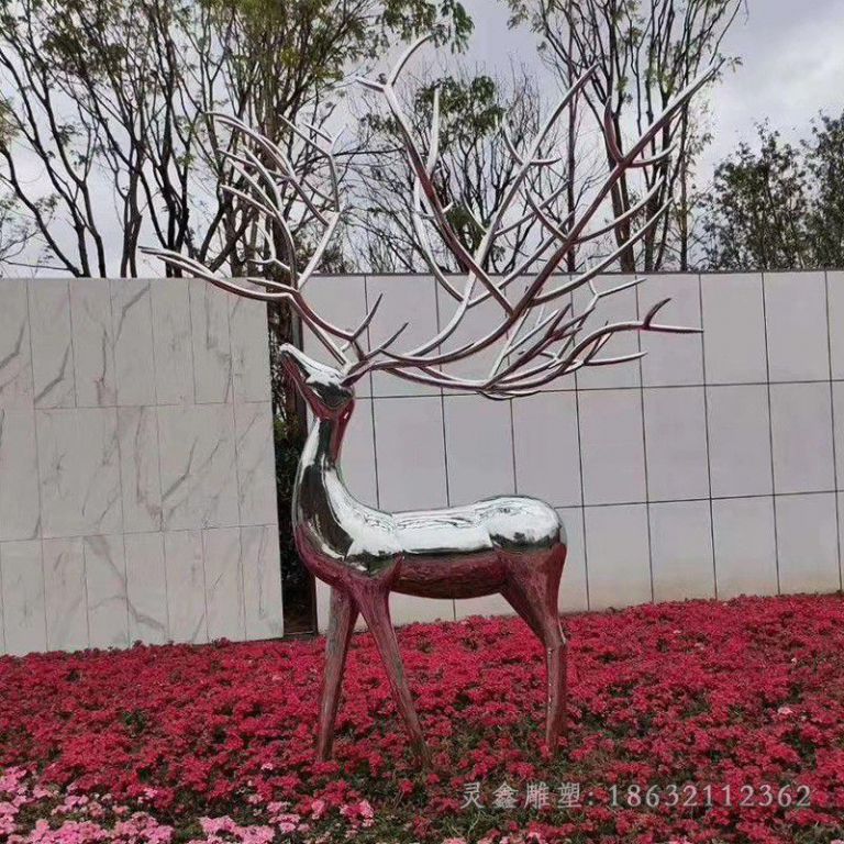 镜面鹿不锈钢动物雕塑