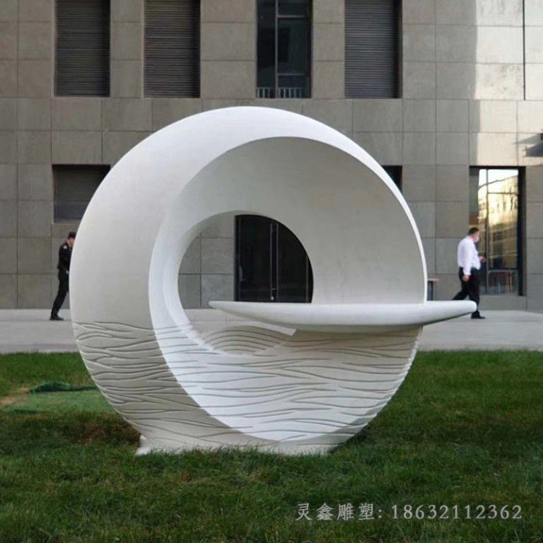 不锈钢抽象石头小区雕塑