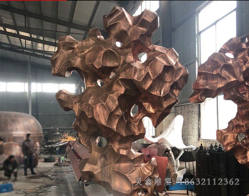 不锈钢太湖石抽象标志雕塑