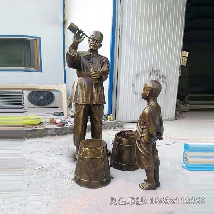 民俗小品打酱油铜雕