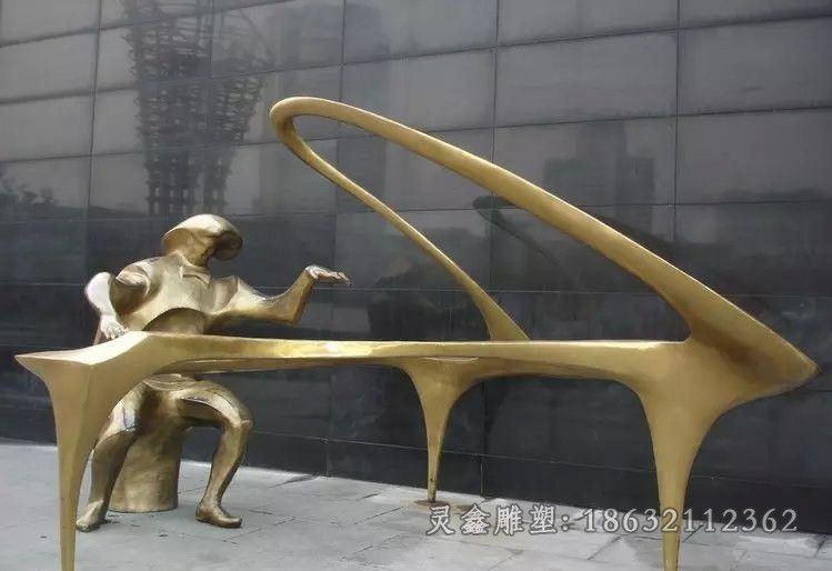 弹钢琴人物景区景观铜雕