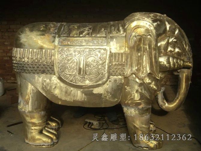 大象动物景观别墅铜雕
