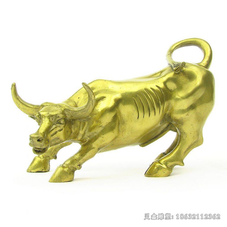金色牛户外景观铜雕