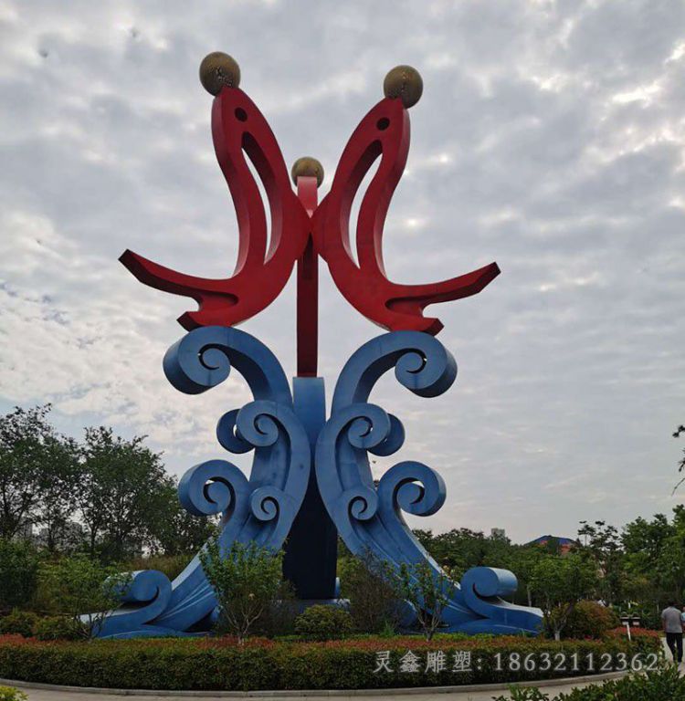 不锈钢海豚戏球抽象雕塑