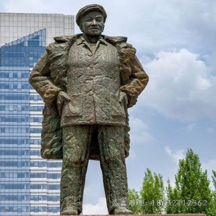 工人现代人物城市铜雕