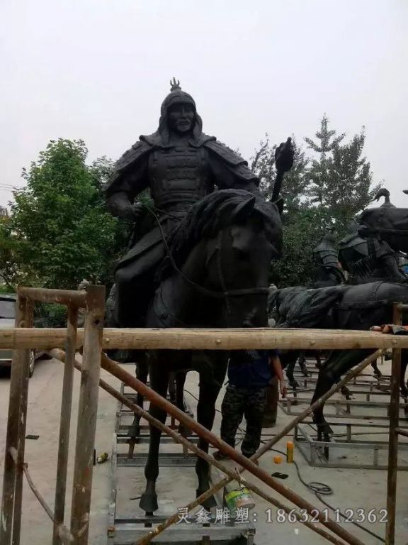 古代将军骑马公园铜雕