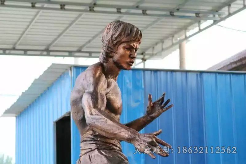 名人李小龙人物景观铜雕