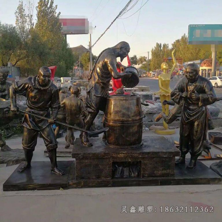 古代酿酒人物小区铜雕